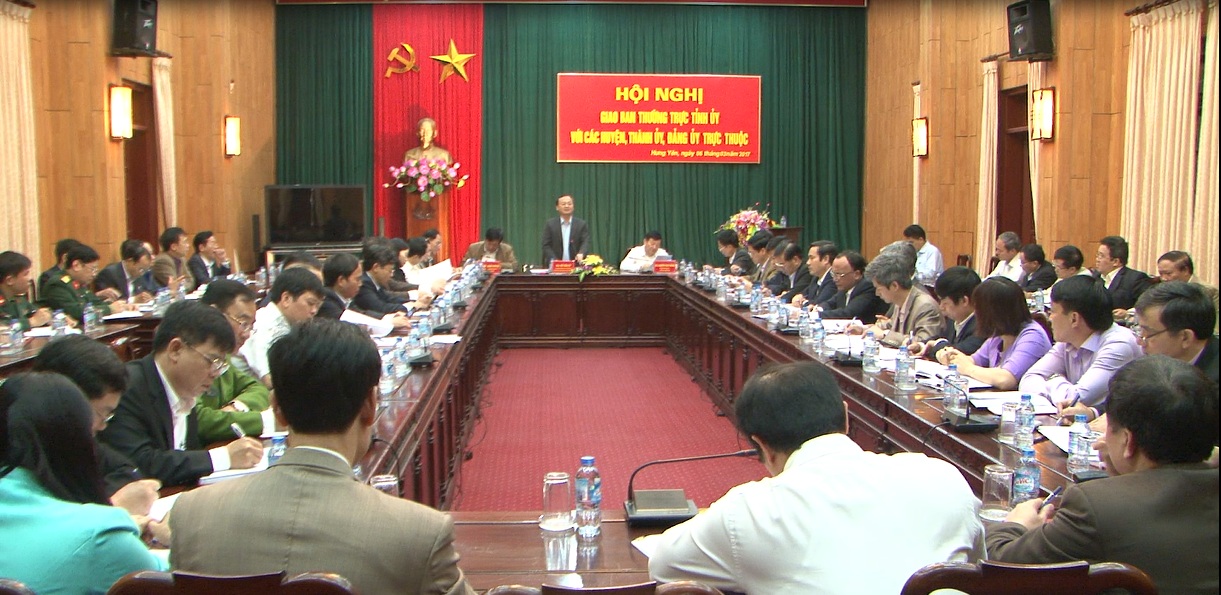 Thường trực Tỉnh ủy Hưng Yên tổ chức hội nghị giao ban với các huyện ủy, thành ủy