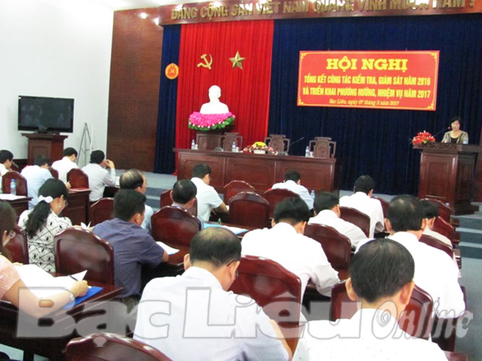 Tăng cường công tác kiểm tra, giám sát về tư tưởng chính trị, đạo đức lối sống