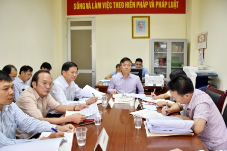 Bộ trưởng Bộ Tư pháp Lê Thành Long tiếp công dân