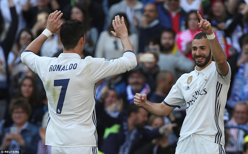 Đè bẹp Alaves, Real Madrid lập kỷ lục ghi bàn mới