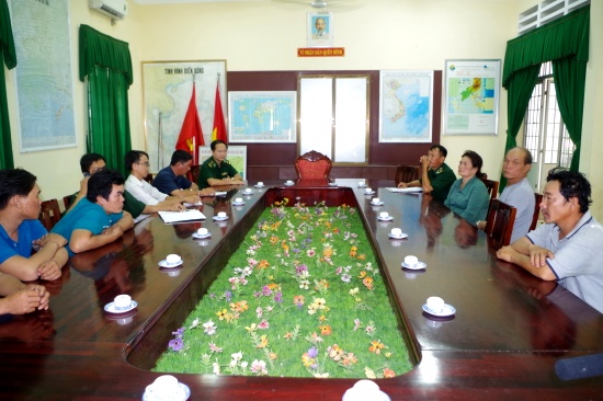 Vietsovpetro cứu 5 ngư dân gặp nạn trên biển Vũng Tàu