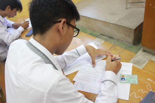 75 thí sinh dự thi THTP quốc gia đăng ký xét tuyển vào đại học
