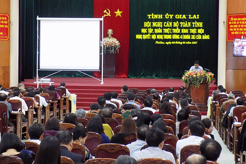 Nâng cao chất lượng học tập, quán triệt nghị quyết của Đảng