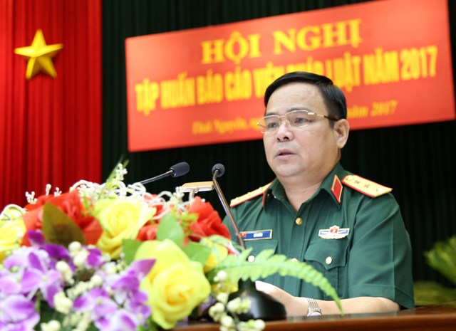Bộ Quốc phòng tổ chức tập huấn báo cáo viên pháp luật năm 2017