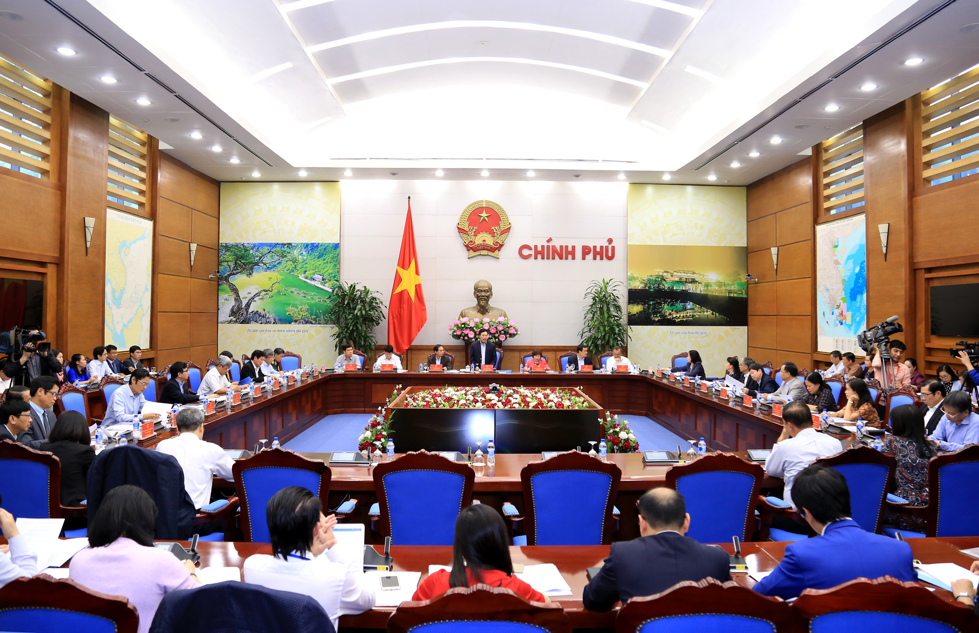 Phó Thủ tướng Phạm Bình Minh Tập trung chuẩn bị tốt nhất cho các Hội nghị APEC