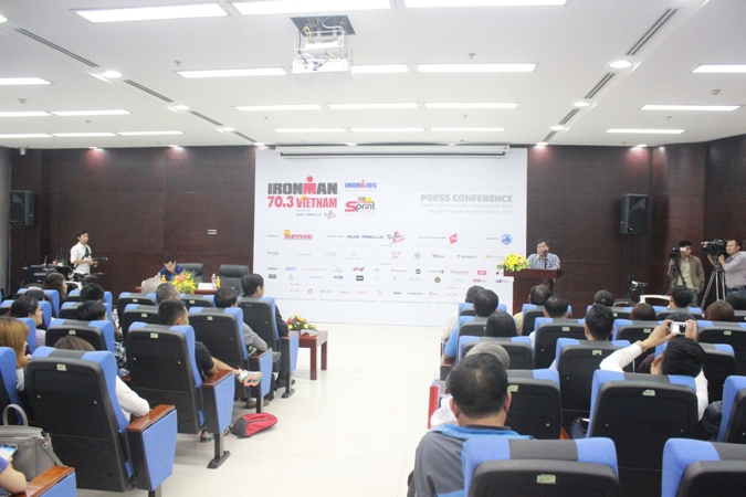 Khởi động IRONMAN 70 3 Việt Nam tại Đà Nẵng