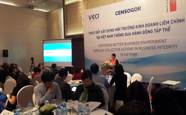 Thúc đẩy xây dựng môi trường kinh doanh liêm chính