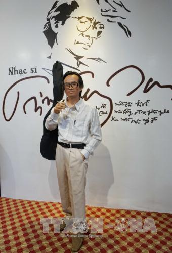 Khai trương Khu trưng bày tượng sáp văn nghệ sĩ đầu tiên tại Việt Nam