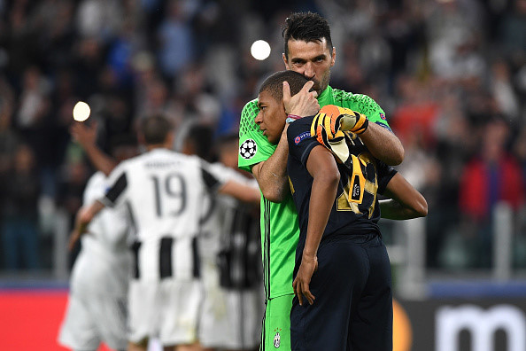 Cúp C1 châu Âu Juventus là đội bóng đầu tiên lọt vào chung kết