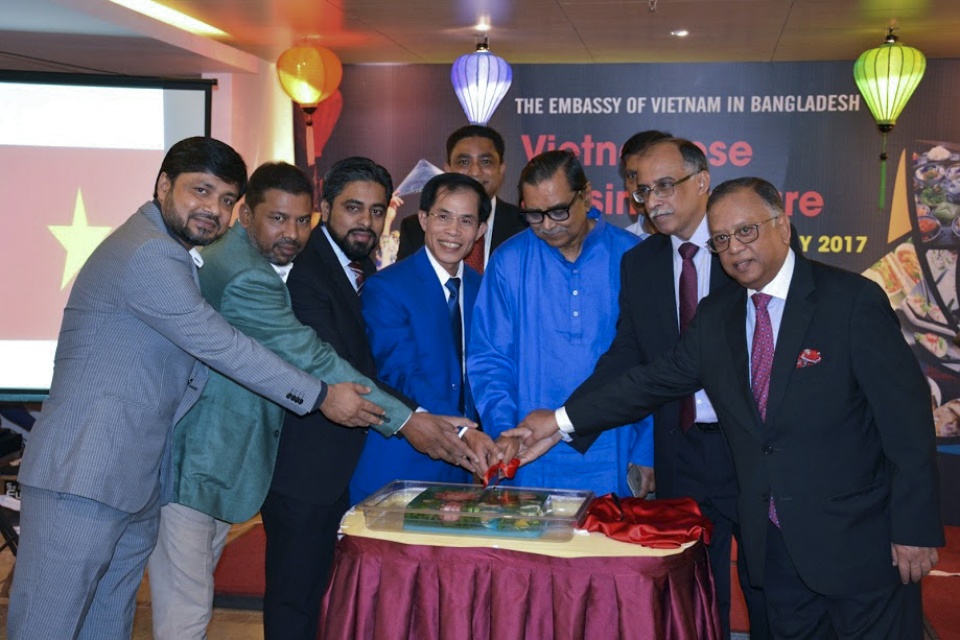 Giới thiệu về tinh hoa ẩm thực Việt Nam tại Bangladesh