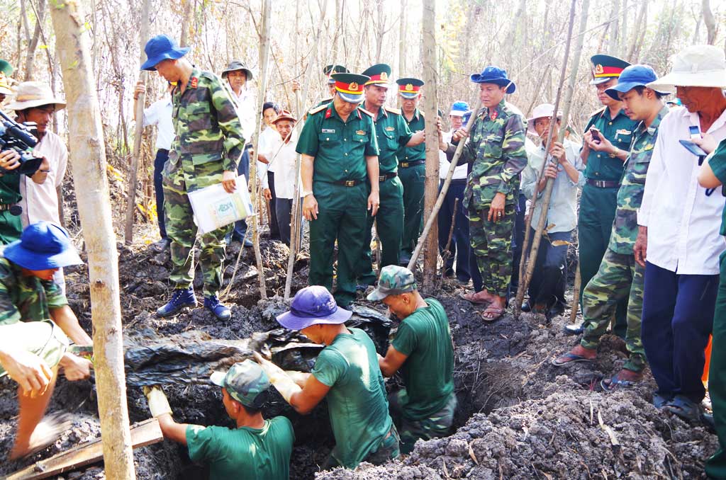 Đến nơi có đồng đội nằm lại