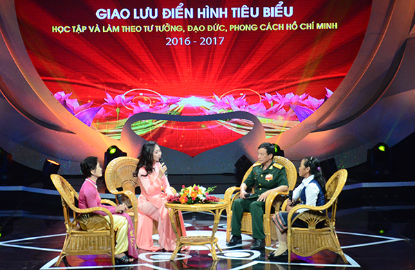Nhiều cách làm mới, hiệu quả thiết thực trong học và làm theo Bác