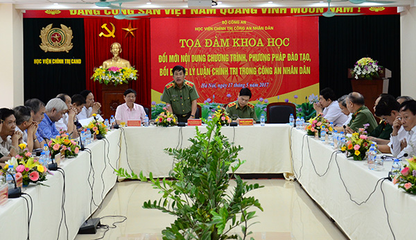 Nâng cao chất lượng đào tạo, bồi dưỡng lý luận trong lực lượng Công an nhân dân