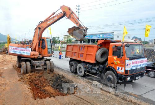 Tháng 12, sẽ đưa vào sử dụng đường cao tốc Hạ Long – Vân Đồn