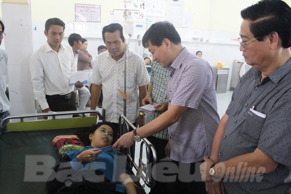 Phó Thủ tướng Thường trực Chính phủ Trương Hòa Bình Chỉ đạo làm rõ trách nhiệm vụ chìm tàu tại lễ hội Nghinh Ông