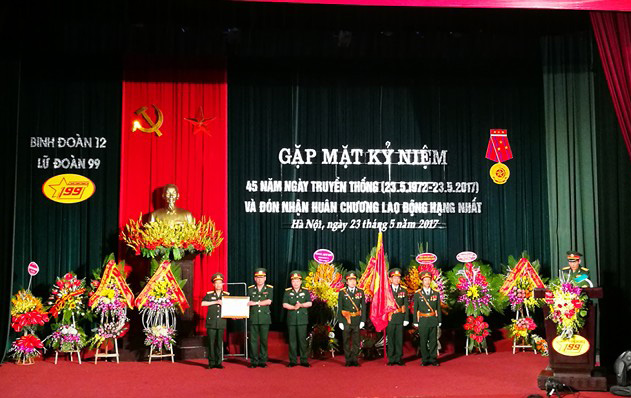 Lữ đoàn 99 - Công ty TNHH Một thành viên Xây dựng 99 đón Huân chương Lao động hạng Nhất