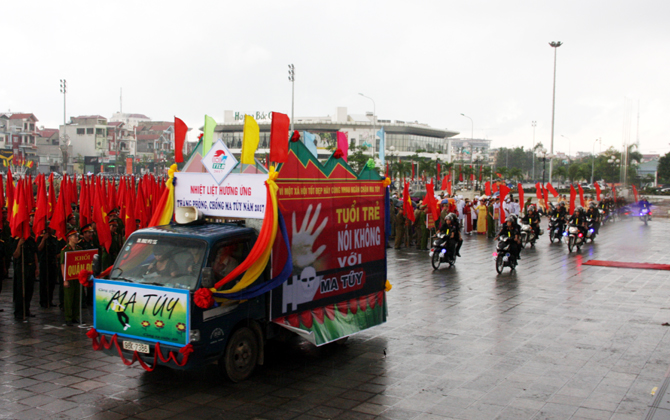Mít tinh nhân Tháng hành động phòng, chống ma tuý và Ngày quốc tế và toàn dân phòng, chống ma tuý