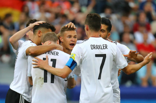 Đức và Chile vào bán kết Confederations Cup
