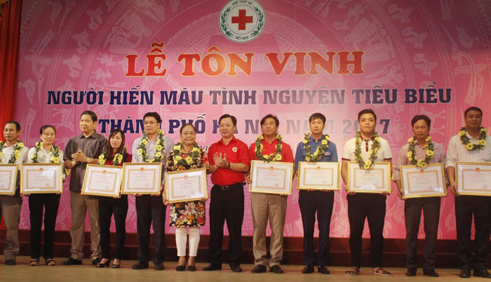 Chàng Bí thư đoàn thanh niên 30 lần hiến máu cứu người