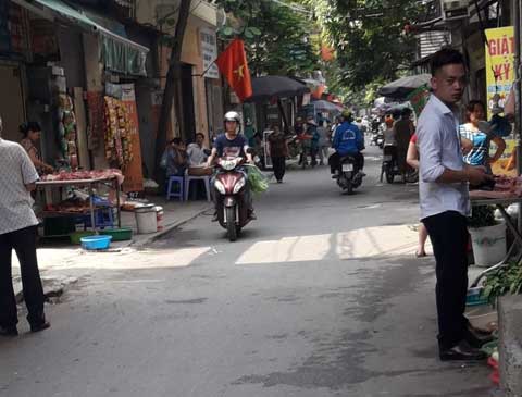 Nghịch lý giá thịt lợn Phần lợi thuộc về các khâu trung gian