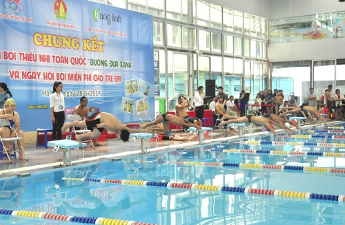 Chung kết giải bơi thiếu nhi toàn quốc “Đường đua xanh” năm 2017