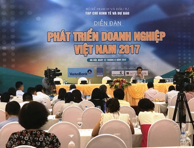 Diễn đàn Phát triển doanh nghiệp Việt Nam 2017