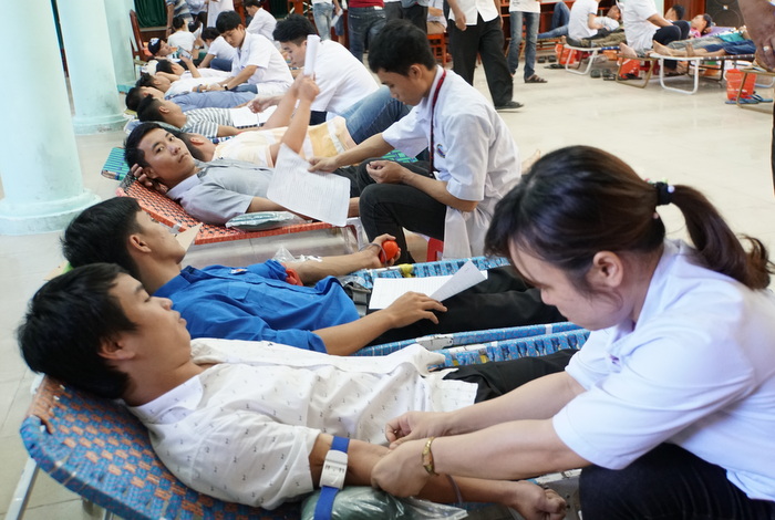 Hội An Quảng Nam  Hiến máu tình nguyện, hỗ trợ bệnh nhân