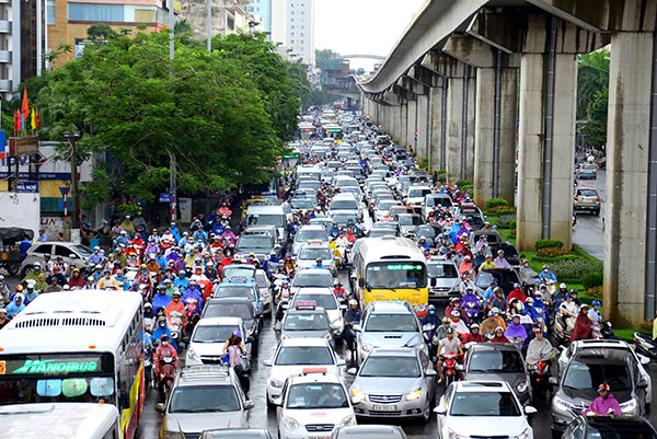 Hà Nội Hạn chế lưu hành xe cá nhân là cần thiết nhưng cần có lộ trình