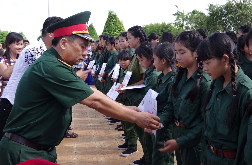 Sóc Trăng Tổng kết “Học kỳ quân đội” cho 156 “chiến sĩ nhí”