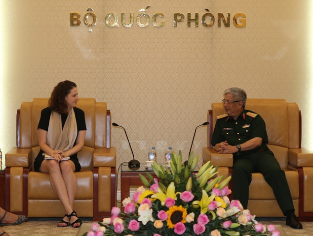 Thượng tướng Nguyễn Chí Vịnh tiếp Đoàn Đánh giá và Tư vấn của Liên hợp quốc