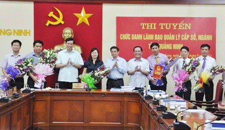 Chọn cán bộ lãnh đạo giỏi qua thi tuyển