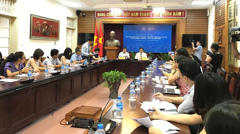 Đối thoại chính sách cao cấp về du lịch bền vững