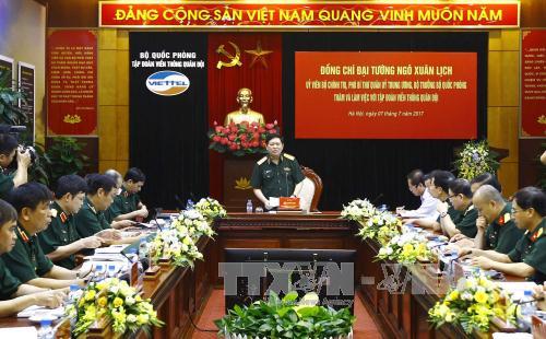 Đại tướng Ngô Xuân Lịch thăm, làm việc với Tập đoàn Viễn thông Quân đội Viettel