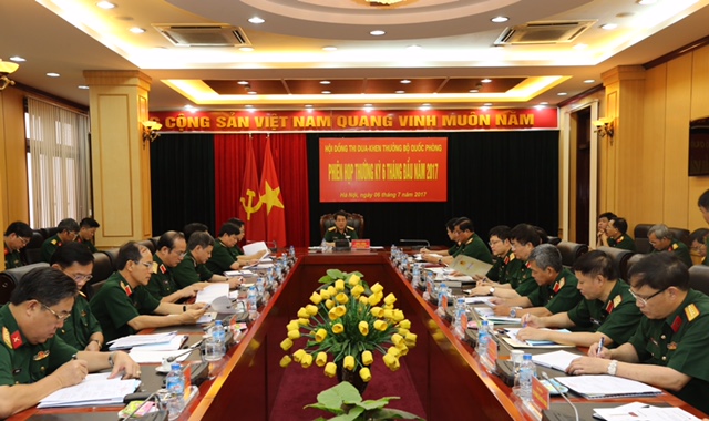 Hội đồng Thi đua-Khen thưởng Bộ Quốc phòng họp thường kỳ 6 tháng đầu năm