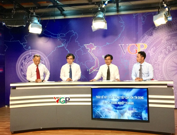 Tháo gỡ nút thắt trong tiếp cận vốn tín dụng của doanh nghiệp tư nhân