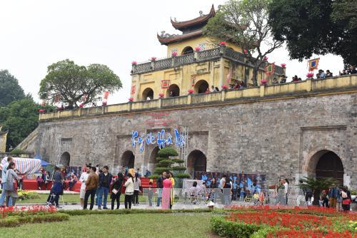 Tuổi trẻ tham gia gìn giữ, quảng bá các giá trị văn hóa, lịch sử của Thủ đô
