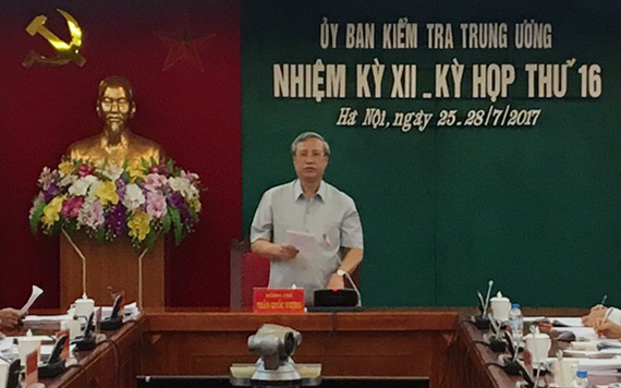 Kỳ họp 16 của Ủy ban Kiểm tra Trung ương Xem xét, thi hành kỷ luật nhiều cán bộ