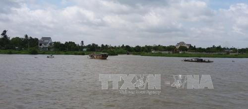 Khắc phục hậu quả vụ tai nạn giao thông đường thủy tại Bình Dương