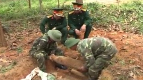 “Khắc chế thần chết” trên mảnh đất chiến trường xưa