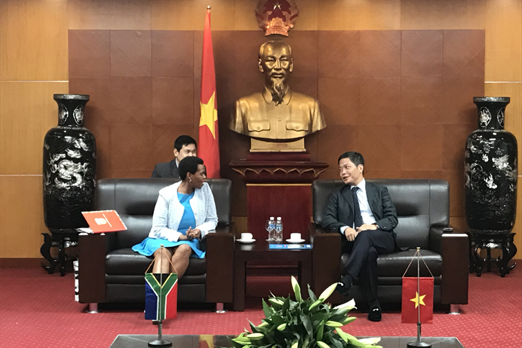 Đại sứ Cộng hòa Nam Phi tại Việt Nam làm việc với Bộ Công Thương