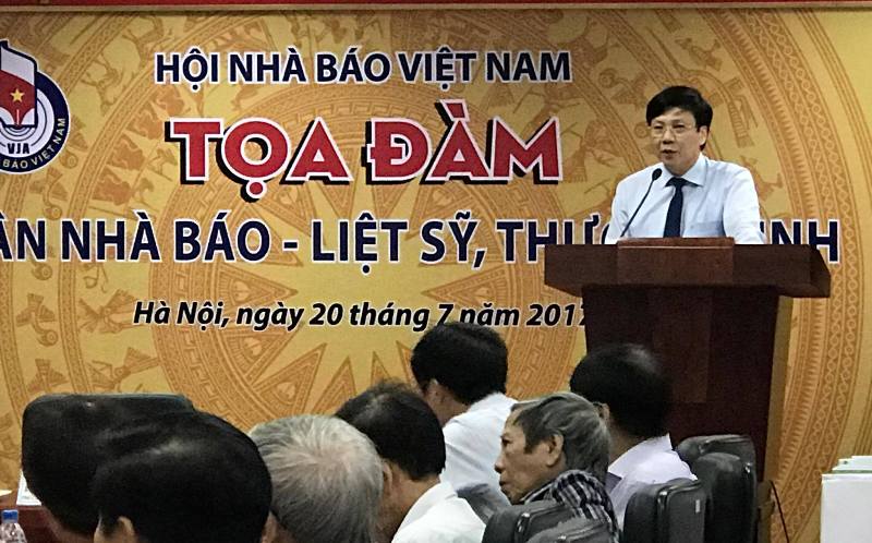 Tri ân nhà báo - liệt sĩ, thương binh