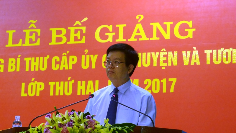 Cập nhật kiến thức cho bí thư cấp ủy cấp huyện và tương đương
