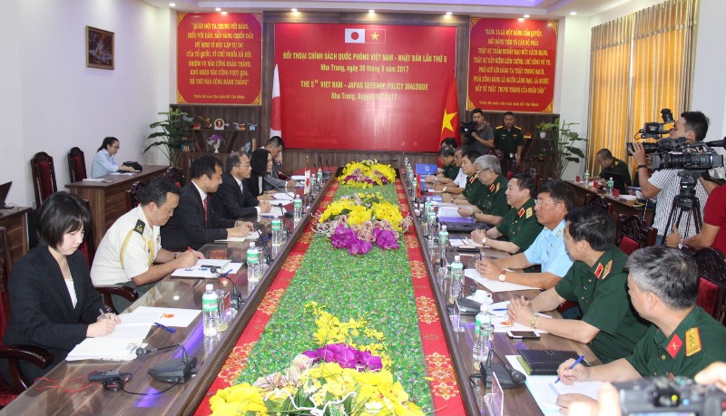 Việt Nam - Nhật Bản tiếp tục đẩy mạnh hợp tác quốc phòng