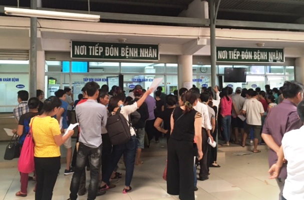Từ ngày 1 8, 30 tỉnh, thành phố tăng giá viện phí với người chưa có thẻ bảo hiểm y tế