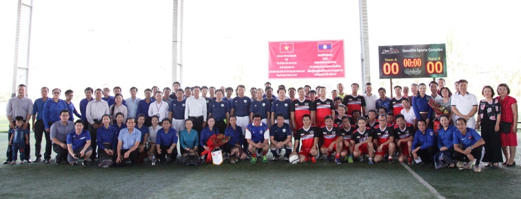 Giao hữu thể thao chào mừng Quốc khánh Việt Nam tại Lào