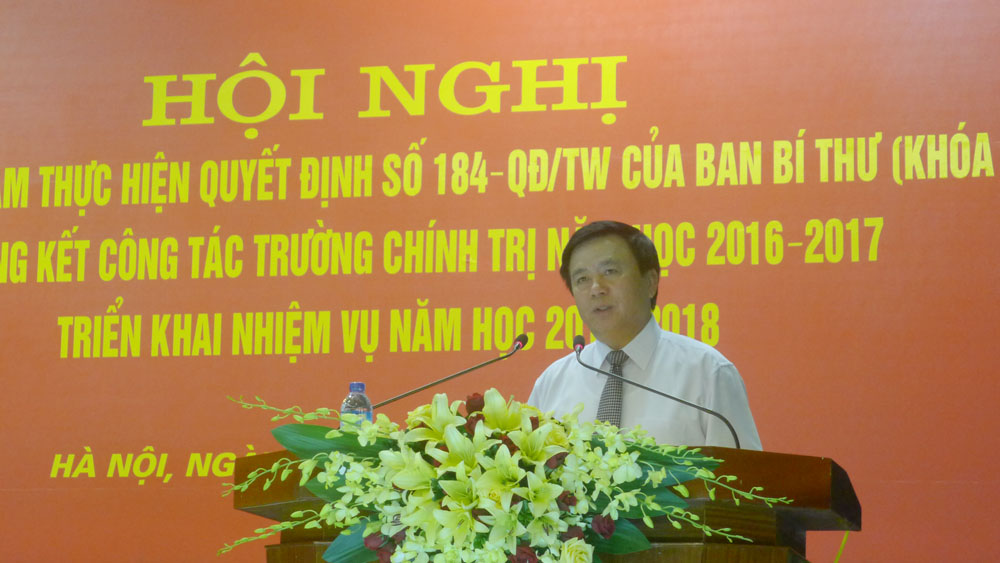 Đến năm 2025, các trường chính trị phấn đấu cơ bản đạt chuẩn
