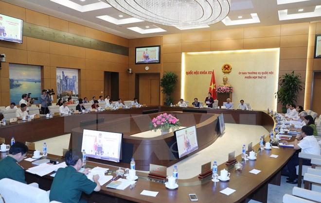 Ủy ban thường vụ Quốc hội cho ý kiến về dự án Luật quốc phòng sửa đổi