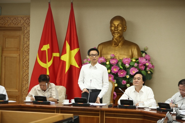 Điểm chuẩn ngành sư phạm thấp vì khó xin việc
