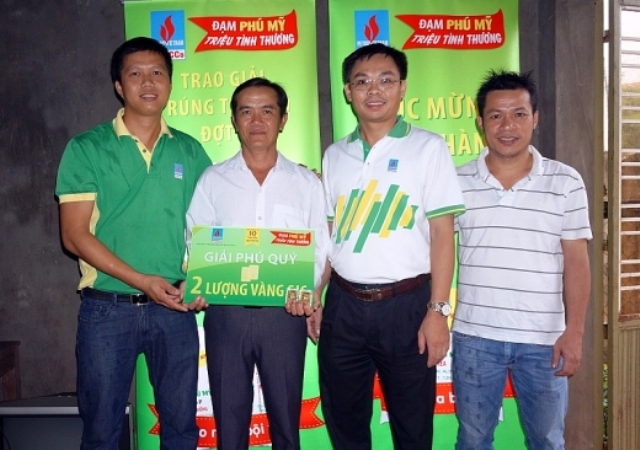 PVFCCo trao giải thưởng “vàng” cho khách hàng may mắn