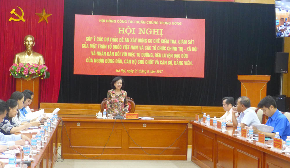 Đảm bảo tính khả thi trong cơ chế kiểm tra, giám sát người đứng đầu, cán bộ chủ chốt